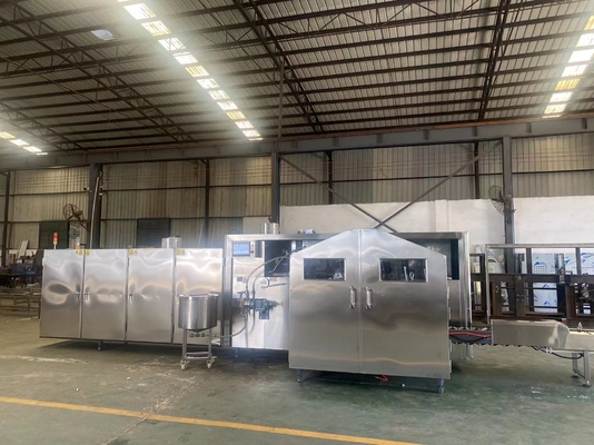 8kg/H μηχανή ψησίματος κώνων παγωτού LPG 380V 3.37Kw για το εργοστάσιο τροφίμων πρόχειρων φαγητών