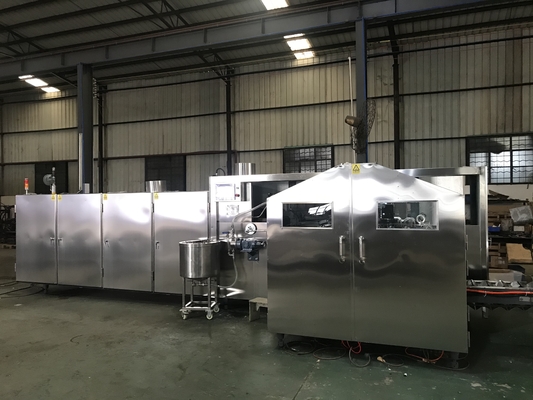 Η γραμμή παραγωγής παγωτού 3800kg με διαστάσεις 7x2.1x2m