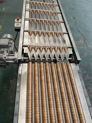 γραμμή παραγωγής κώνων παγωτού 380V 16kg/H 135mm